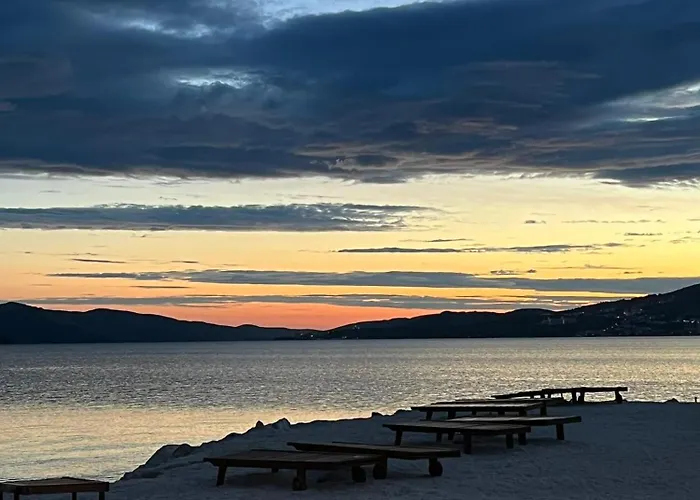 Sorriso - 1st Row By The