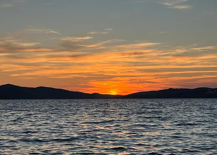 Apartament Sorriso - 1st Row By The Trogir